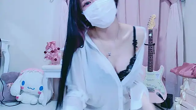 Megu-mimi online show from 12/20/25, 08:39