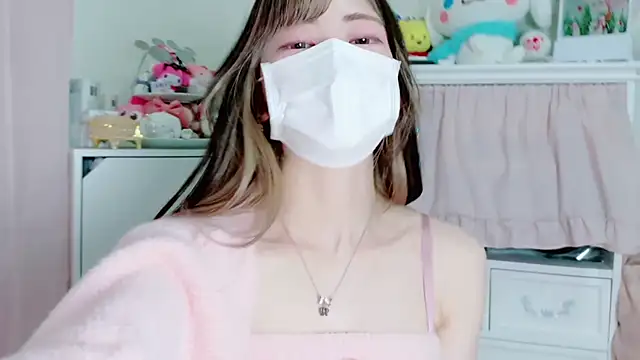 Megu-mimi online show from 03/10/25, 04:35