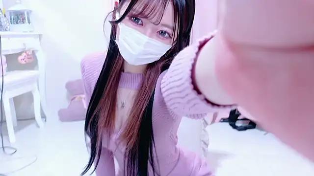 Megu-mimi online show from 10/08/25, 09:22