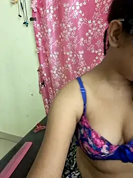 Cute Jiyaa online show from 10/27/25, 10:22