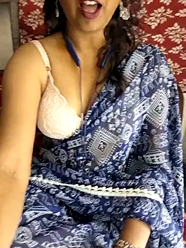 Cute Jiyaa online show from 04/05/26, 05:19