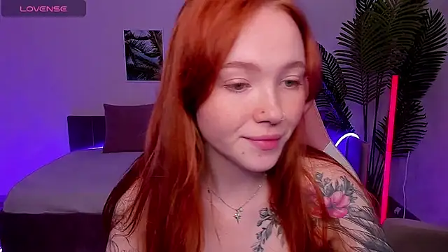 Maya Light online show from 09/21/25, 08:30