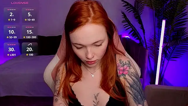 Maya Light online show from 02/28/26, 01:38