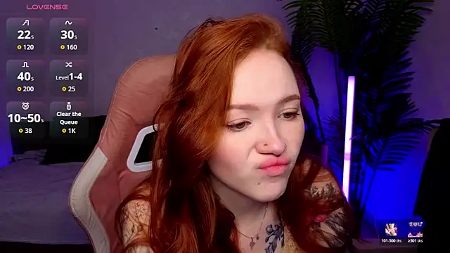 Maya Light online show from 03/26/26, 01:59