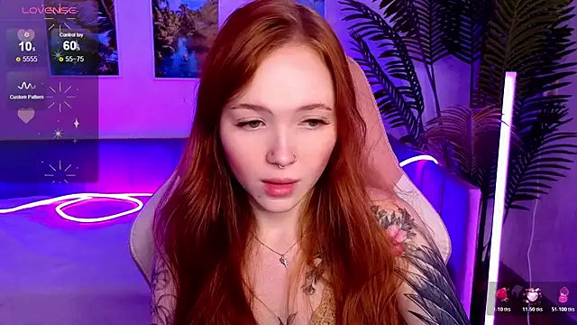 Maya Light online show from 10/23/25, 02:10