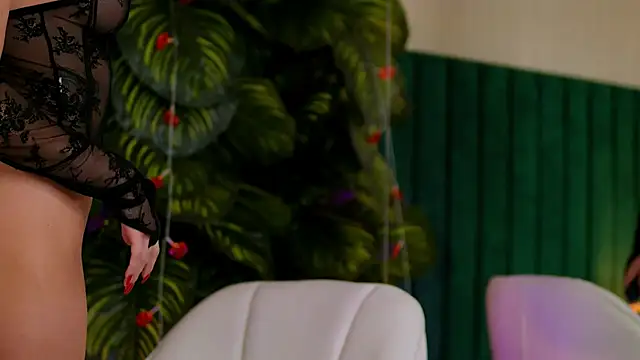 Flirtyy eve online show from 11/15/25, 12:47