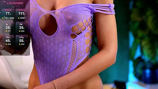 Flirtyy eve online show from 03/11/26, 04:28