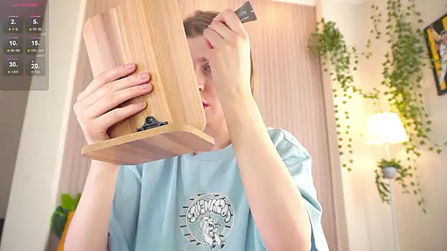 Snapshot of heartseduction chatting on 03/04/26, 08:33 heartseduction online show from 03/04/26, 08:33