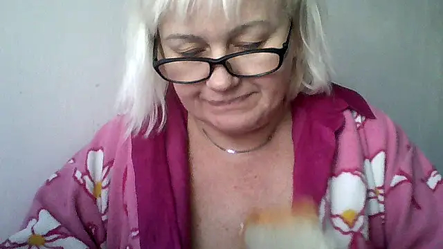 Mayya4321 online show from 11/26/25, 10:15