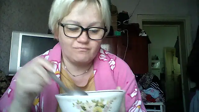 Mayya4321 online show from 04/05/26, 06:42