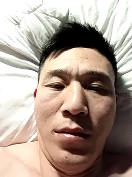 Snapshot of wadmma chatting on 03/13/25, 04:16 wadmma online show from 03/13/25, 04:16