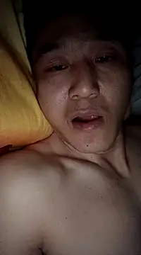 Snapshot of wadmma chatting on 03/17/25, 06:07 wadmma online show from 03/17/25, 06:07