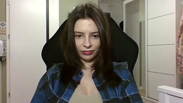 LariceSexy online show from 12/20/25, 07:17