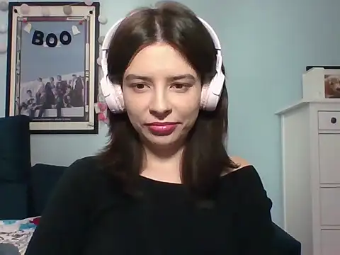 LariceSexy online show from 10/11/25, 06:09