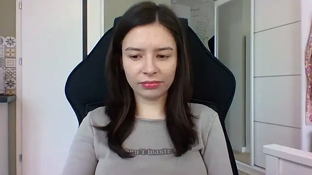 LariceSexy online show from 02/17/26, 01:19
