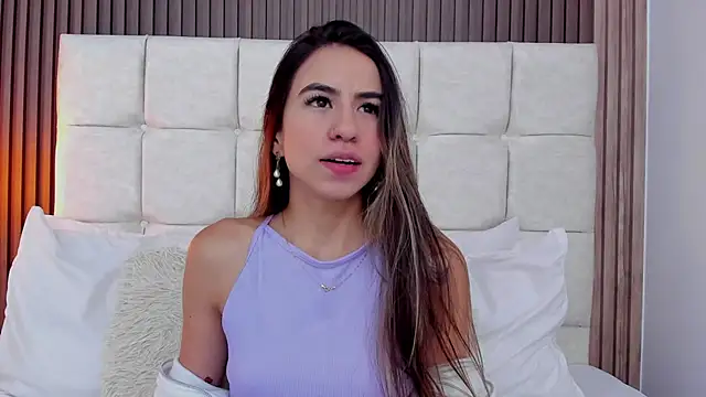 Ariana greenblat online show from 03/12/26, 05:06