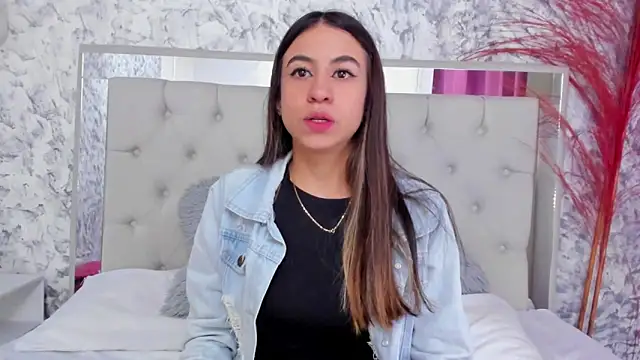 Ariana greenblat online show from 11/13/25, 04:11