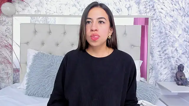 Snapshot of Ariana_greenblat chatting on 02/23/26, 05:02 Ariana greenblat online show from 02/23/26, 05:02