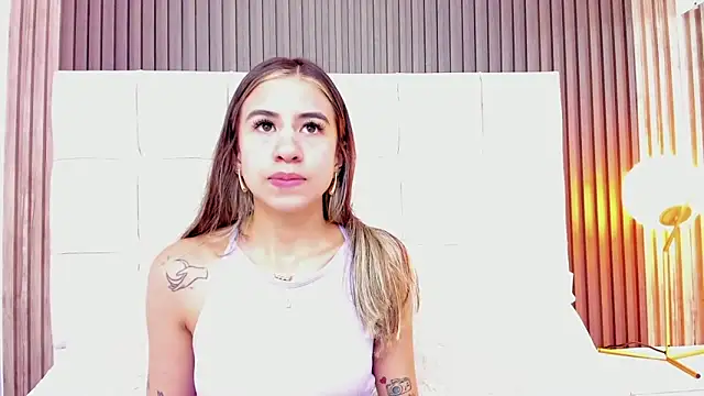 Ariana greenblat online show from 04/09/26, 05:19