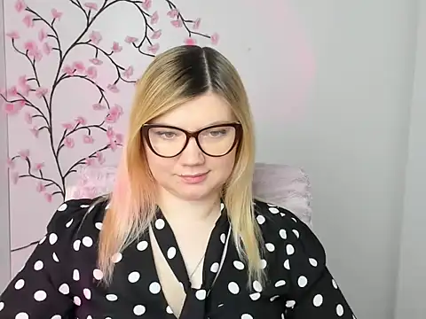 Lola moree online show from 01/13/26, 12:42