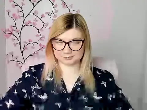 Lola moree online show from 04/22/26, 11:39