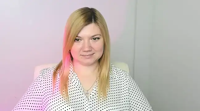 Lola moree online show from 03/19/25, 12:23