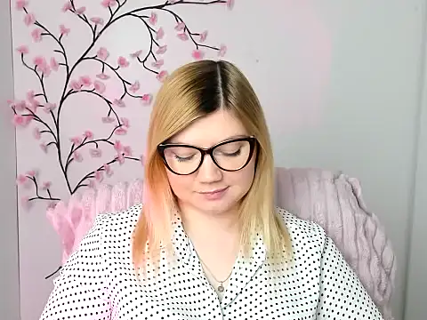 Lola moree online show from 02/01/26, 12:47