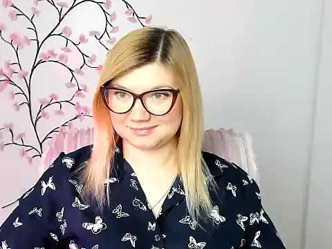 Lola moree online show from 02/22/26, 12:40