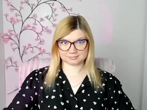 Lola moree online show from 05/15/26, 11:52