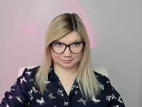 Lola moree online show from 10/04/25, 11:45