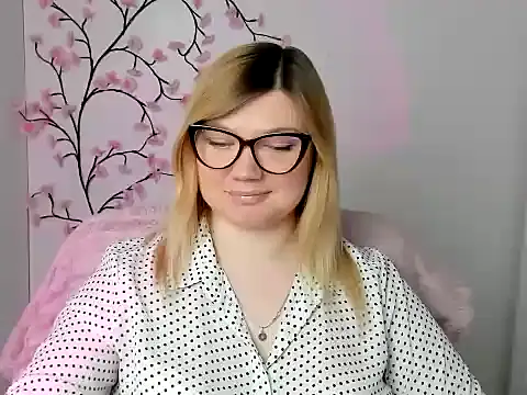 Lola moree online show from 04/14/26, 11:37