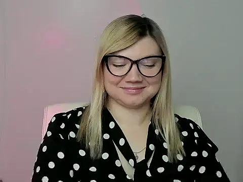 Lola moree online show from 10/09/25, 05:46