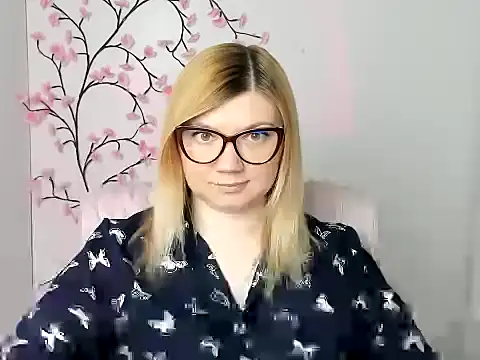 Lola moree online show from 04/29/26, 11:36