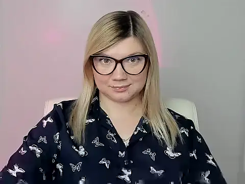 Lola moree online show from 10/08/25, 06:08