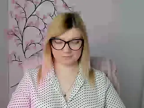 Lola moree online show from 04/23/26, 12:29