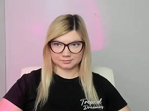 Lola moree online show from 09/13/25, 11:32