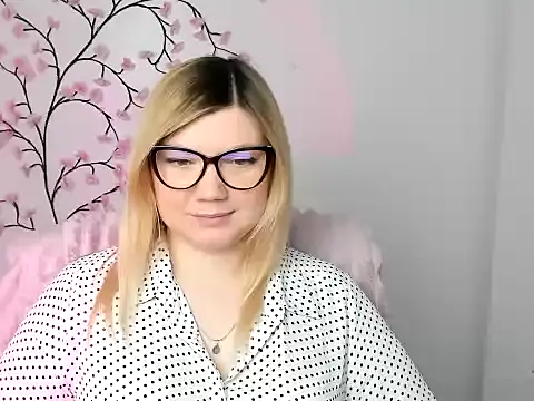 Lola moree online show from 01/12/26, 01:07