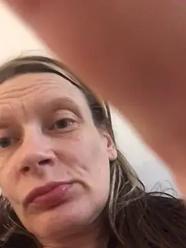 Snapshot of blondey206 chatting on 03/29/26, 09:00 blondey206 online show from 03/29/26, 09:00