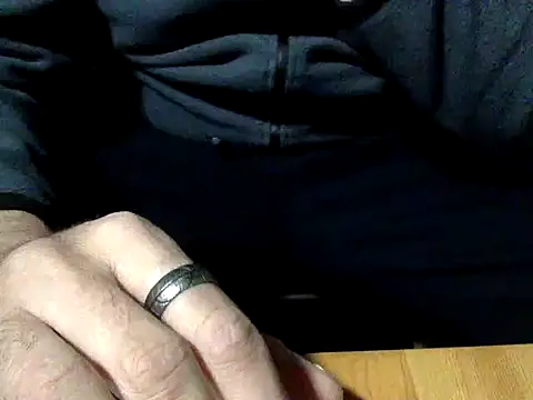 lebaneeseguy online show from 04/29/26, 04:33