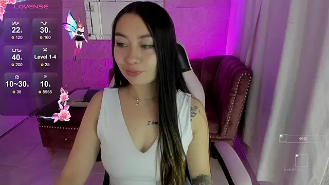 Snapshot of miss_isabella_m chatting on 10/23/25, 12:26 miss isabella m online show from 10/23/25, 12:26