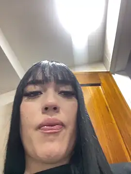 Snapshot of Melody_rousse_ chatting on 11/04/25, 07:50 Melody rousse online show from 11/04/25, 07:50