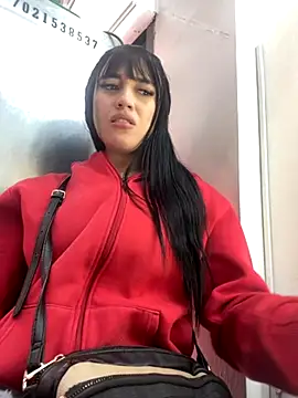 Snapshot of Melody_rousse_ chatting on 11/19/25, 06:08 Melody rousse online show from 11/19/25, 06:08