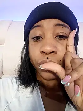 Snapshot of Zaira_Rose_ chatting on 03/17/26, 03:15 Zaira Rose online show from 03/17/26, 03:15