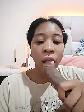 Snapshot of Zaira_Rose_ chatting on 06/12/26, 11:02 Zaira Rose online show from 06/12/26, 11:02
