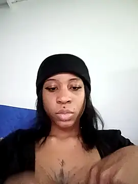 Snapshot of Zaira_Rose_ chatting on 03/24/26, 03:17 Zaira Rose online show from 03/24/26, 03:17