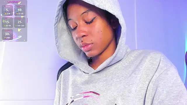 Zaira Rose  online show from 10/08/25, 02:51