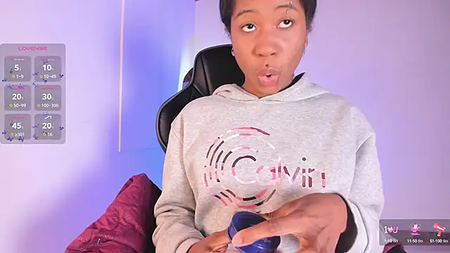 Zaira Rose  online show from 09/26/25, 12:56