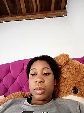 Snapshot of Zaira_Rose_ chatting on 03/06/26, 02:23 Zaira Rose online show from 03/06/26, 02:23