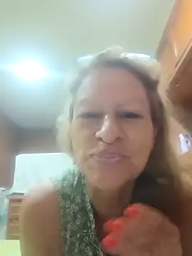 MaryLunna online show from 03/04/25, 11:08