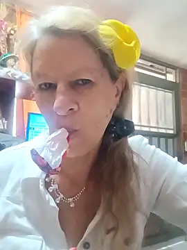 MaryLunna online show from 02/14/25, 07:12